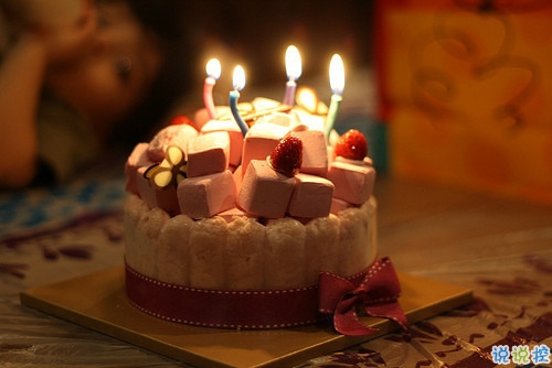 朋友圈曬美食的搞笑說說帶圖片 關(guān)于吃貨的說說簡短精辟20199