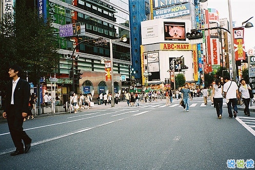 期待明天內(nèi)涵勵志說說致自己配圖 對未來充滿希望的經(jīng)典勵志說說5