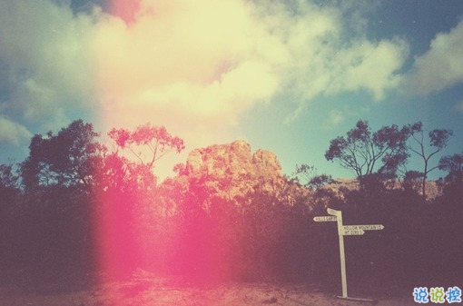 適合發(fā)朋友圈的經(jīng)典勵(lì)志說(shuō)說(shuō)帶圖片 太經(jīng)典的哲理說(shuō)說(shuō)大全配圖2