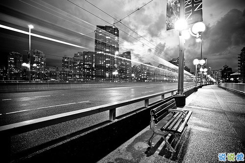 朋友圈個(gè)性說(shuō)說(shuō)2019最火爆的帶圖片 對(duì)我好的人請(qǐng)放心不會(huì)把你弄丟的6