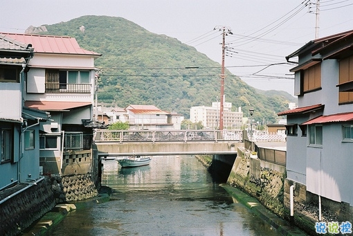 一段話打動(dòng)人心的唯美說說帶圖片 文字控文藝小清新女生喜歡的唯美說說4