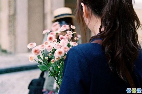 失去一個(gè)人的傷感說(shuō)說(shuō)帶圖片 感到傷心的難過(guò)句子2019最新15