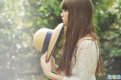 抖音超拽霸氣說說很特別 一身傲氣從不服輸?shù)恼f說2