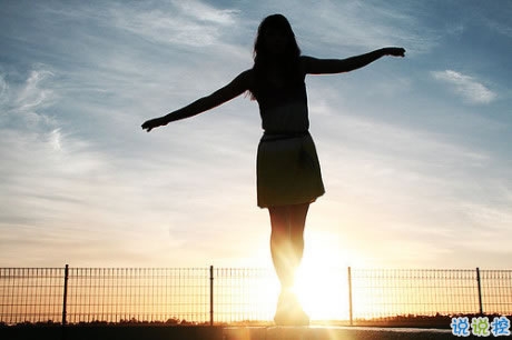 適合女孩子發(fā)的唯美清新句子合集 聽起來就很溫柔很唯美的句子1