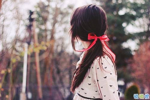 文藝簡(jiǎn)單適合發(fā)空間說(shuō)說(shuō)的句子 我想寫(xiě)給你的三行情書(shū)15