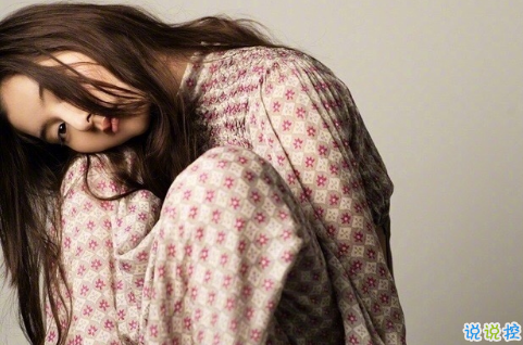 2018傷感愛情句子qq空間圖片說說精選 不打擾是我最后的溫柔12