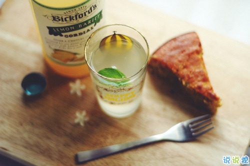 抖音朋友圈可愛(ài)說(shuō)說(shuō)大全帶圖片 搞怪女生說(shuō)說(shuō)超級(jí)獨(dú)特精辟6