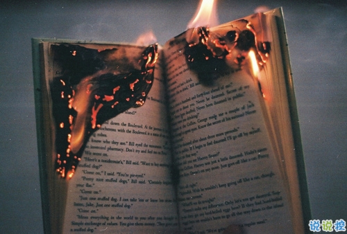 2019年跨年寫個(gè)男朋友的說說大全 朋友圈跨年說說感動(dòng)人的那種1