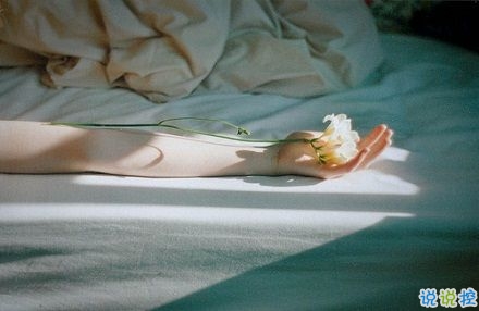 2019微信女生個性說說帶圖片 你想要的正在向你飛奔而來7