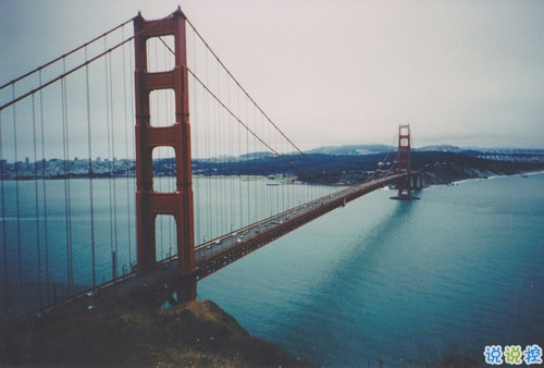 2018最流行的男生傷感說(shuō)說(shuō)合集 白天黑夜都想你到無(wú)法入眠1