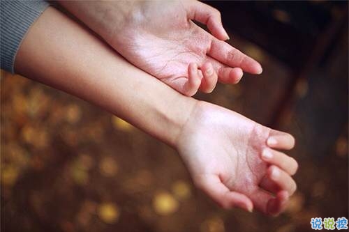 很經(jīng)典的英文說說帶翻譯有配圖 英文心情說說大全1