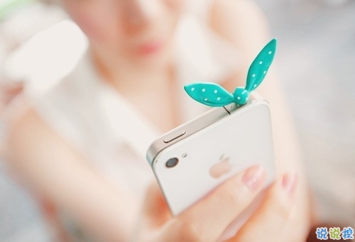 選擇放棄的傷感愛情說說帶圖片 描述對(duì)愛情感到無奈的說說10