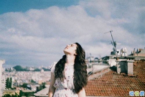 最痛不過(guò)愛而不得的傷感說(shuō)說(shuō) 特別難過(guò)快要窒息的傷感說(shuō)說(shuō)1