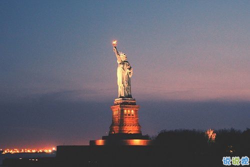 2018正能量的奮斗經(jīng)典說說配圖 簡單霸氣的勵志說說20187