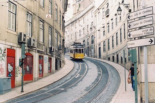 追逐夢想的勵志句子 很現(xiàn)實經(jīng)典的勵志句子2