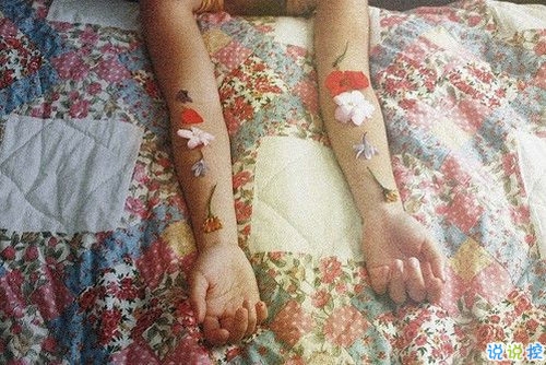 唯美又經典的青春成長說說帶圖片 不予時光度流年3