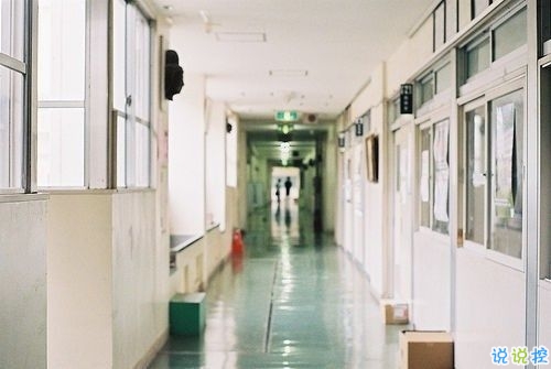 女生心情說說唯美文藝范帶圖片 簡單好聽的朋友圈說說201914