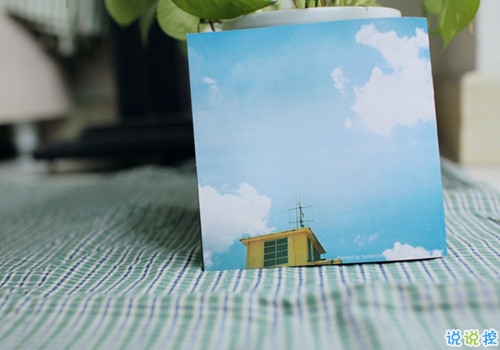 qq說說女生傷感心累了帶圖片 簡短一句話說說女生難過寂寞3