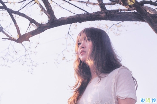 痛到心碎的傷感說(shuō)說(shuō)配圖 生活很現(xiàn)實(shí)的傷感說(shuō)說(shuō)5