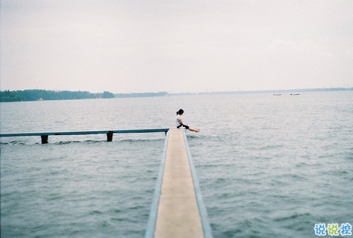 微信朋友圈個性心情短語 2019最新簡單有簡短的心情說說2