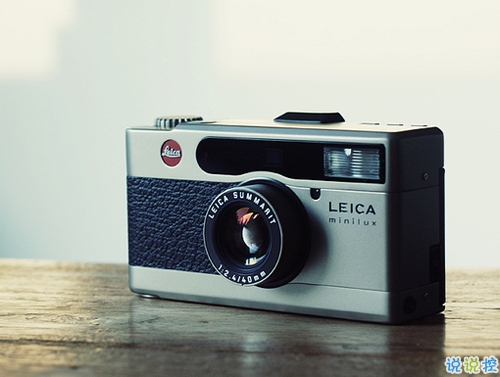 很特別的微信說說帶圖片獨一無二 15條值得收藏的經(jīng)典句子5