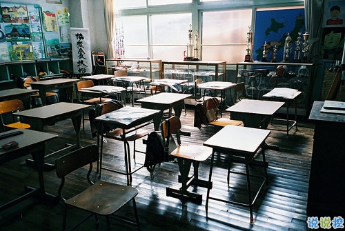 qq說(shuō)說(shuō)傷感女生帶絕情配圖 是真的感到心好累說(shuō)說(shuō)帶圖片13