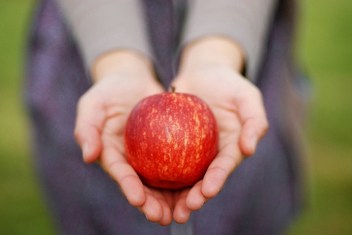 關(guān)于人生哲理和現(xiàn)實經(jīng)歷的一句話簡單精辟的說說帶圖片5