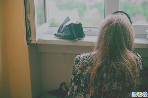 文字控最愛唯美詩意的圖片句子 所有的記憶都是潮濕的14