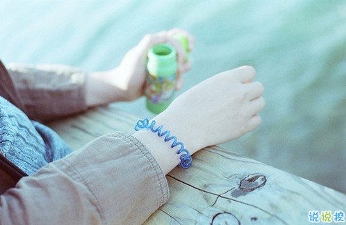 溫暖的小清新文藝句子帶圖片 想把自己的全世界都給你14