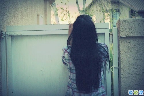 2019心里難受的說說帶圖片 一絲絲難過的朋友圈說說1