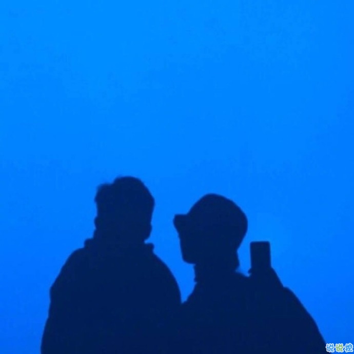 文字控說說短句圖片精選：還是很想跑很遠(yuǎn)的路，去看一個(gè)很愛的人3