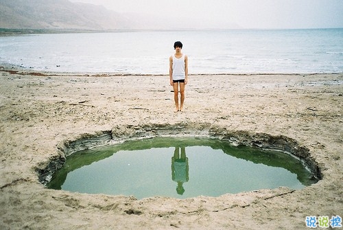 讓對(duì)方看到心疼的傷感句子 表達(dá)心情低落的憂傷難過句子2