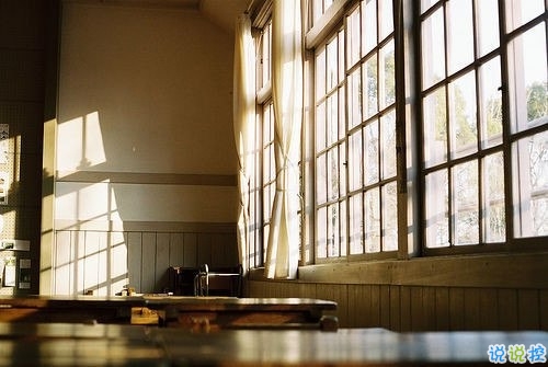 很特別的微信說說帶圖片獨一無二 15條值得收藏的經(jīng)典句子10