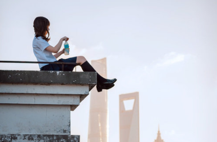 心累了傷感說說帶圖片精選14條 心累了傷感說說帶圖片適合女生13