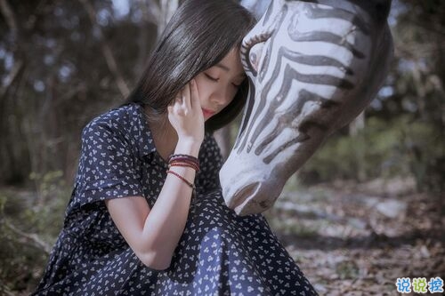 戀愛(ài)中只有自己知道的小情緒句子帶圖片 我見(jiàn)過(guò)銀河但我仍只愛(ài)你這一顆星13