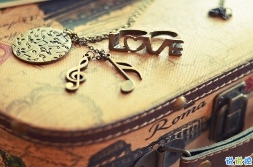 短一點的現(xiàn)實經(jīng)典說說帶圖片 社會很現(xiàn)實道理很真的說說9