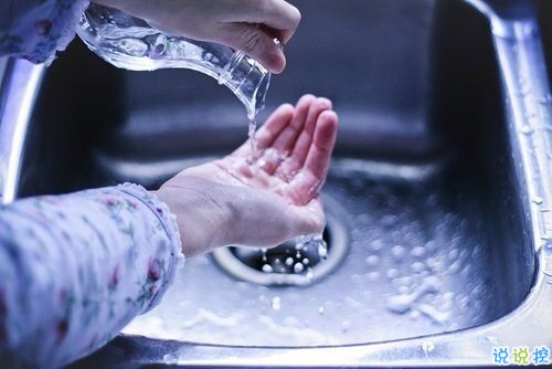 我們一路走來都很堅強的勵志說說帶圖片 很正能量的經(jīng)典勵志說說2