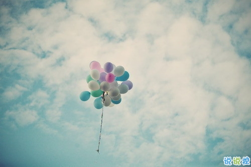 一個人掙扎的說說傷感心累帶圖片 睡不著心里不舒服的說說13