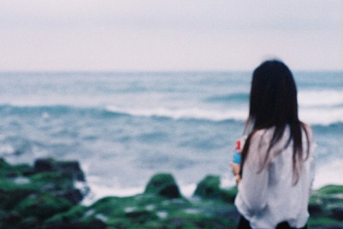 關(guān)于愛(ài)情的經(jīng)典精辟說(shuō)說(shuō)帶圖片 人一旦愛(ài)了一顆心就能百轉(zhuǎn)千回1