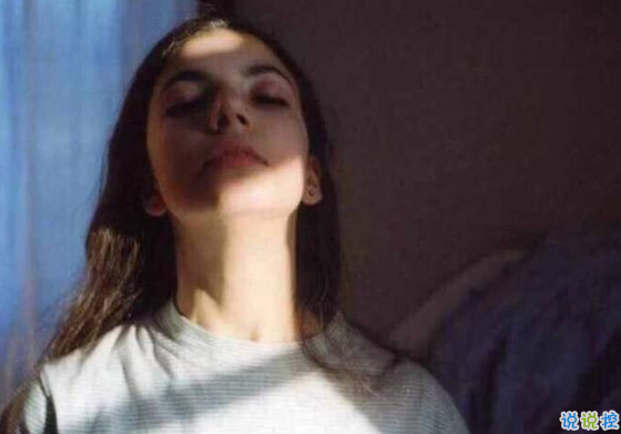 適合女生的愛情說說帶圖片最新 一不小心太喜歡你了15