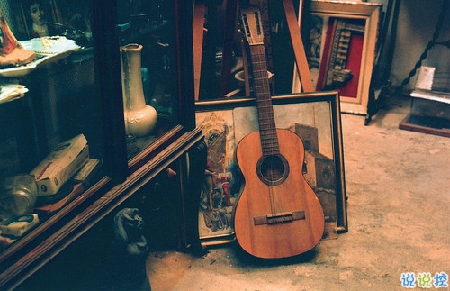 唯美簡單的治愈系說說帶圖片 山月孤寂只是未見我5