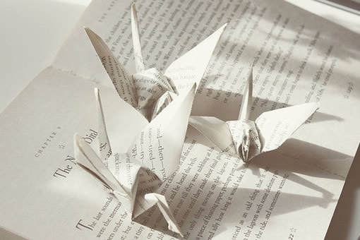 關(guān)于生活人生的超勵(lì)志圖片說說 幸福就是放大快樂幸運(yùn)就是熬過不幸10