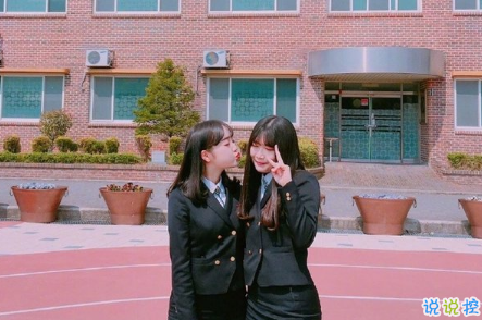 畢業(yè)的句子簡(jiǎn)單到哭的帶圖片大全 2018畢業(yè)的傷感句子帶圖片1