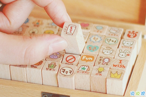 關(guān)于生活的文字控唯美英文說(shuō)說(shuō)帶圖片 很經(jīng)典現(xiàn)實(shí)的英文說(shuō)說(shuō)大全2