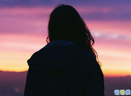 28條人生感悟經(jīng)典語(yǔ)錄 有內(nèi)涵值得學(xué)習(xí)的經(jīng)典句子2