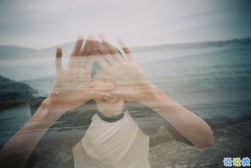 戀愛中那些甜蜜唯美又泛著心酸的句子帶圖 你說(shuō)今晚月色真美6