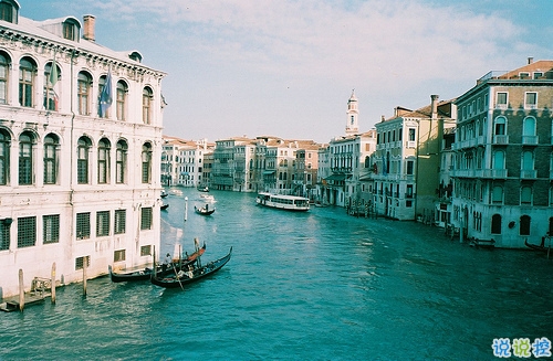 2019富有哲理的說說句子合集 看清了一些人和事的說說很經(jīng)典13