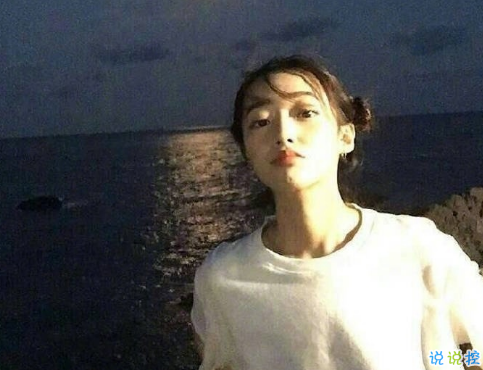 微博說(shuō)說(shuō)說(shuō)到心坎上帶圖片 總有這么一個(gè)人會(huì)讓你毫無(wú)原因地笑起來(lái) ?7