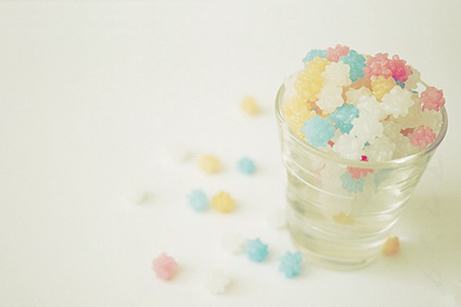 關(guān)于愛(ài)情的經(jīng)典精辟說(shuō)說(shuō)帶圖片 人一旦愛(ài)了一顆心就能百轉(zhuǎn)千回9