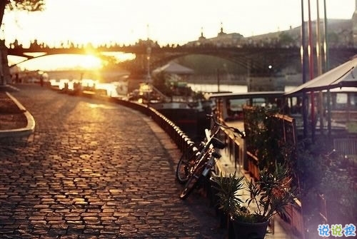 2018最新早安心語(yǔ)心情句子 早安說(shuō)說(shuō)致自己一句話溫暖人2